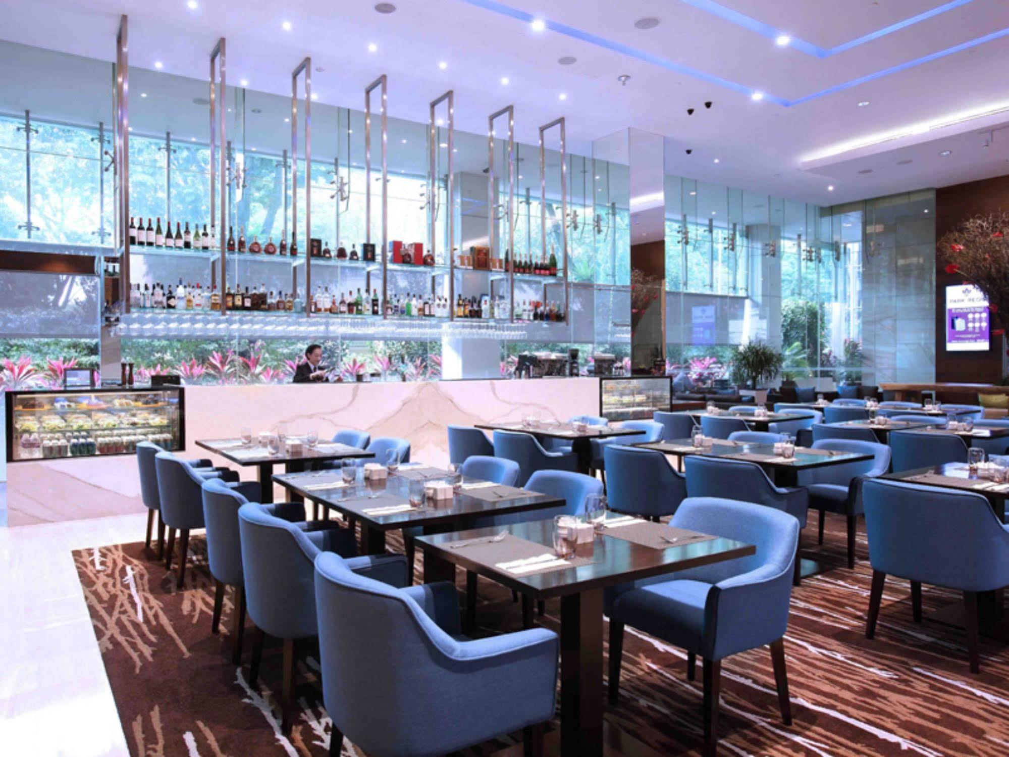 Khách sạn Park Regis By - Newly Renovated